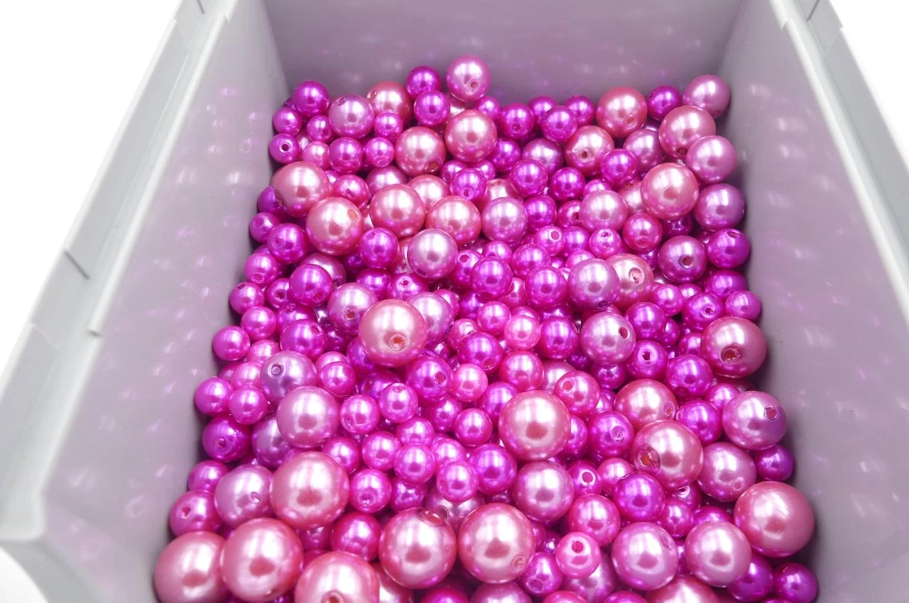 Mélange de 50 perles acrylique nacrées, dégradé de rose, de 8 à 14 mm